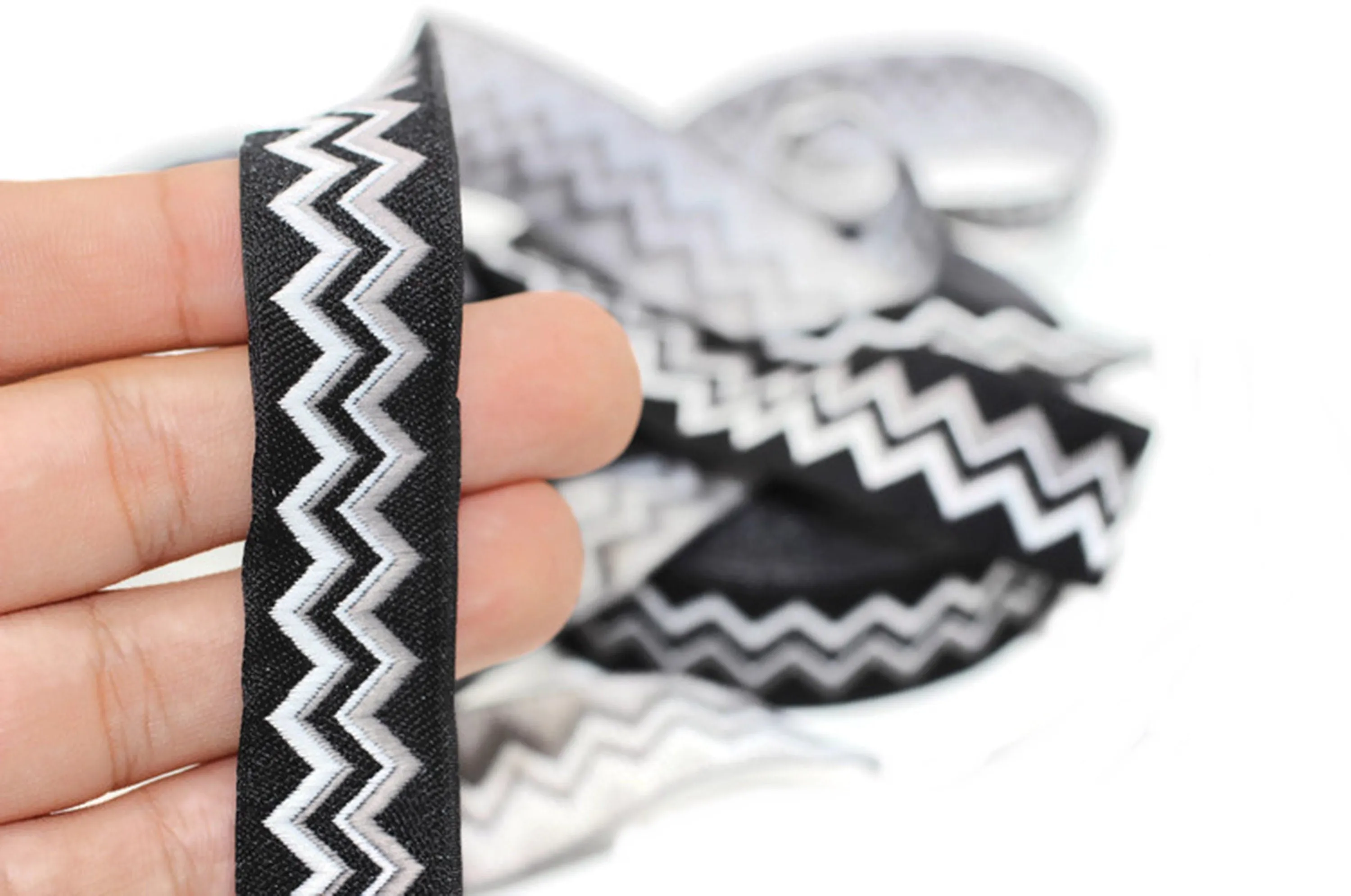 20 mm Gray Zigzag Ribbon  (0.78 inch) | Zigzag trim | Jacquard trim | Fabric wide trims | Craft supplie | Vintage trim | 20278