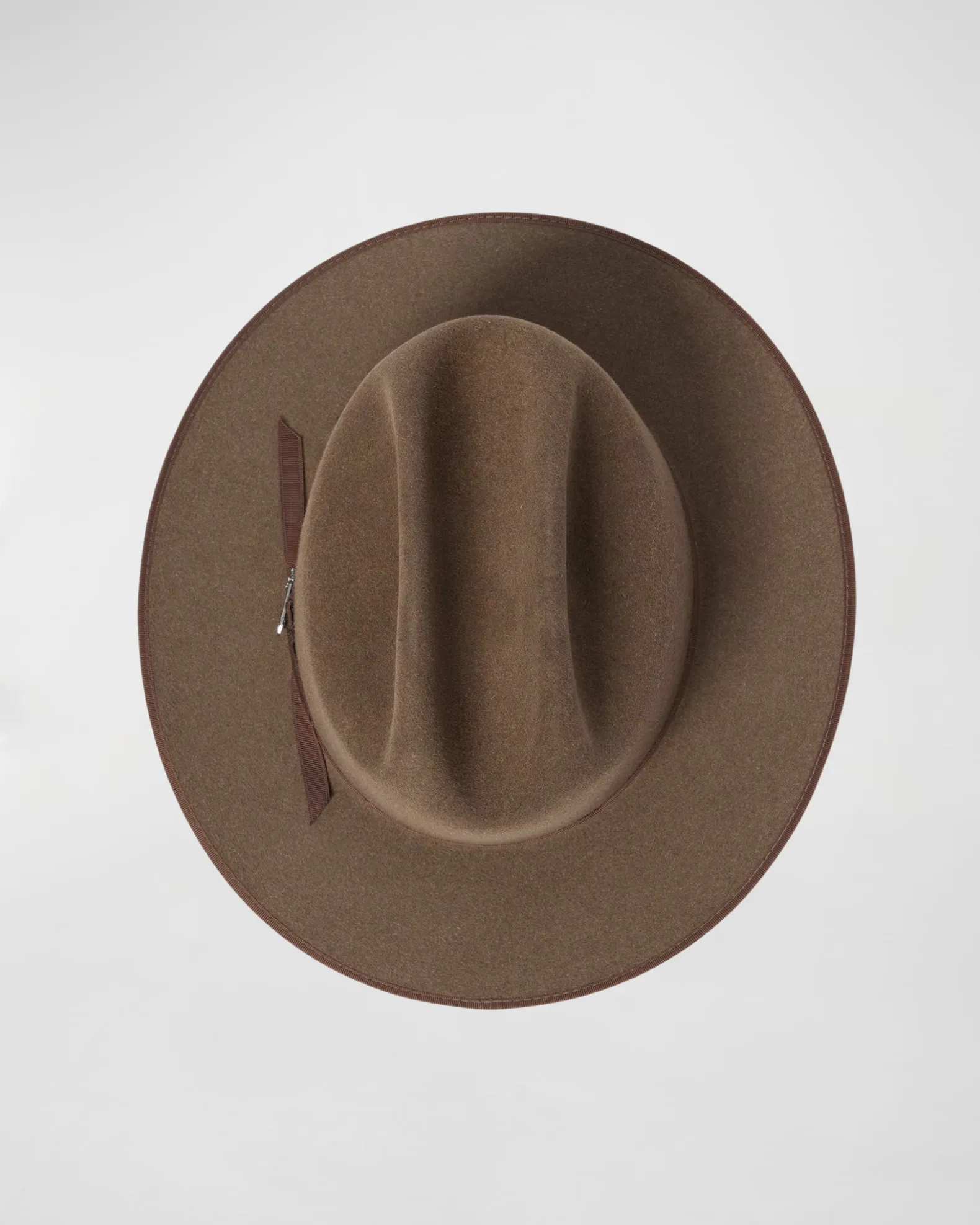 Classic Charm Felt Outdoor Hat in Fawn