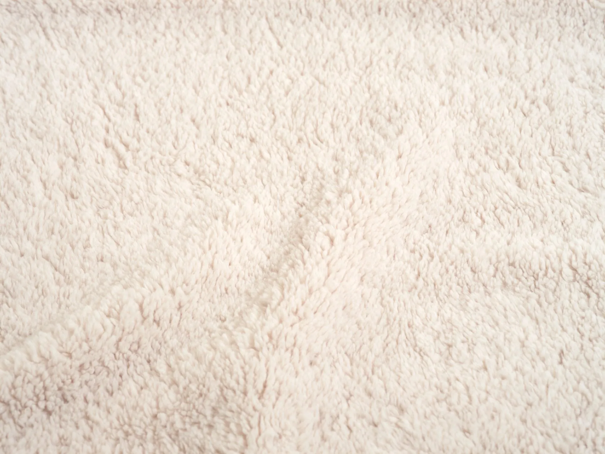 Essential Faux Fur - Marshmallow (Cover Only)