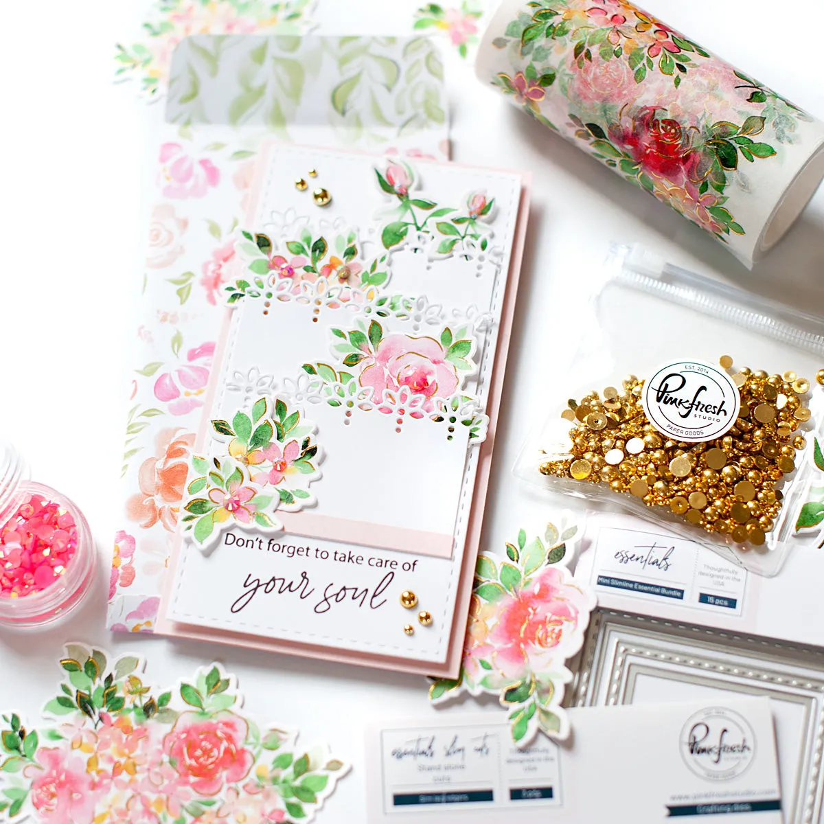 Essentials: Slim lacy edgers die set