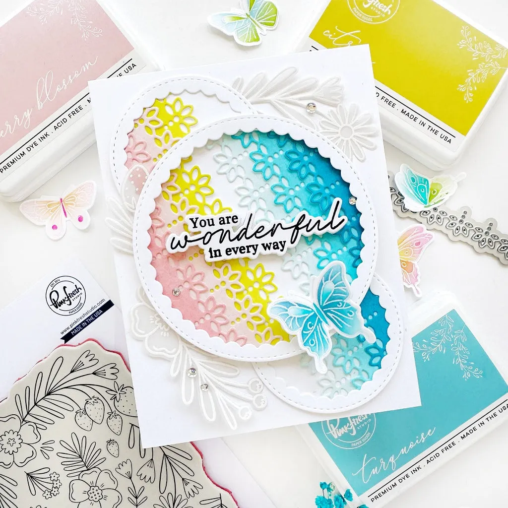Essentials: Slim lacy edgers die set