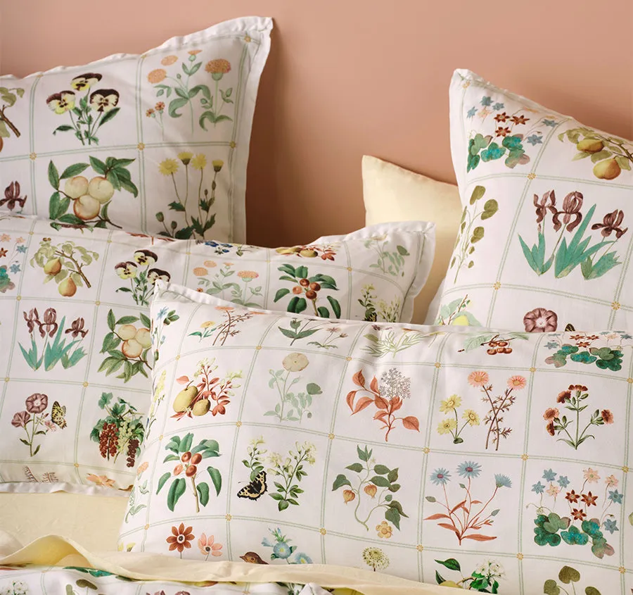 Garden Bed Quilt Cover Set Range Vanilla