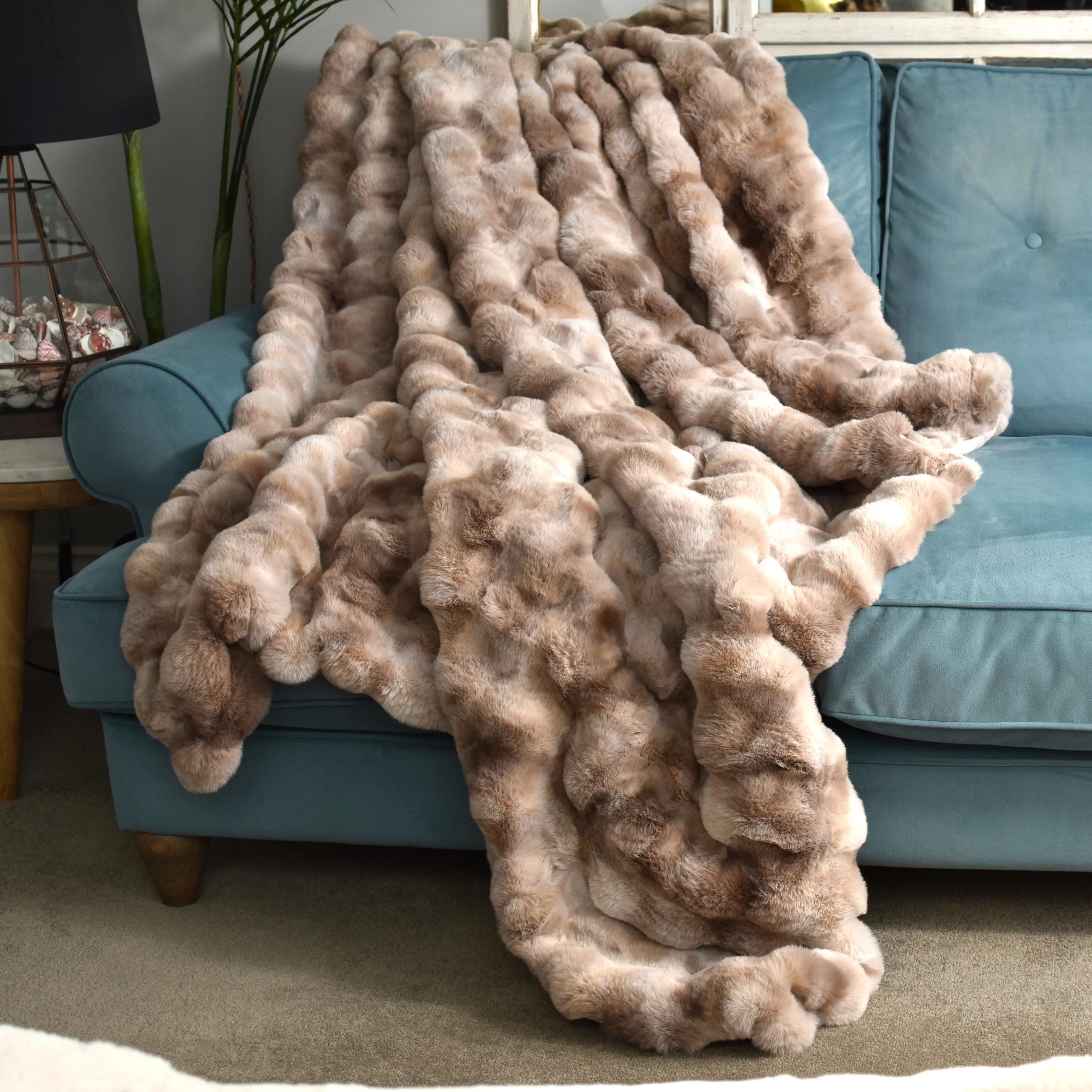 Luxury Ripple Rabbit Touch Fur Throw - Natural & Rusts