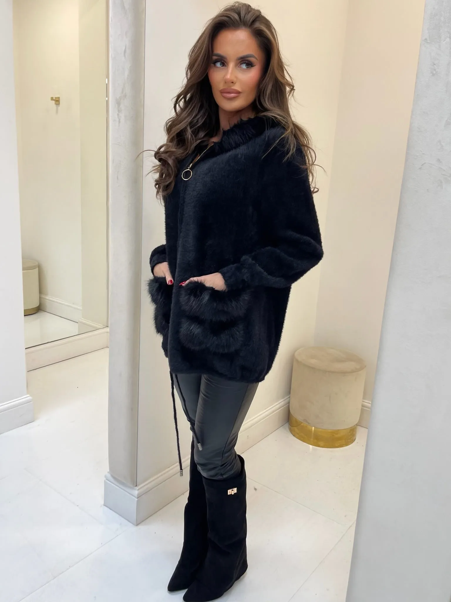 MELODY BLACK FAUX FUR ZIP UP HOODIE