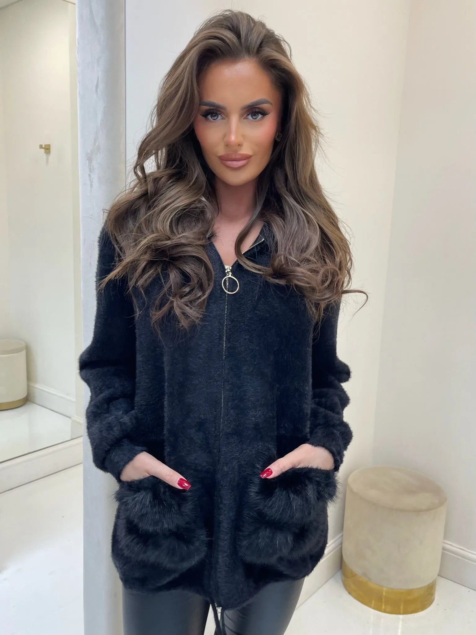 MELODY BLACK FAUX FUR ZIP UP HOODIE