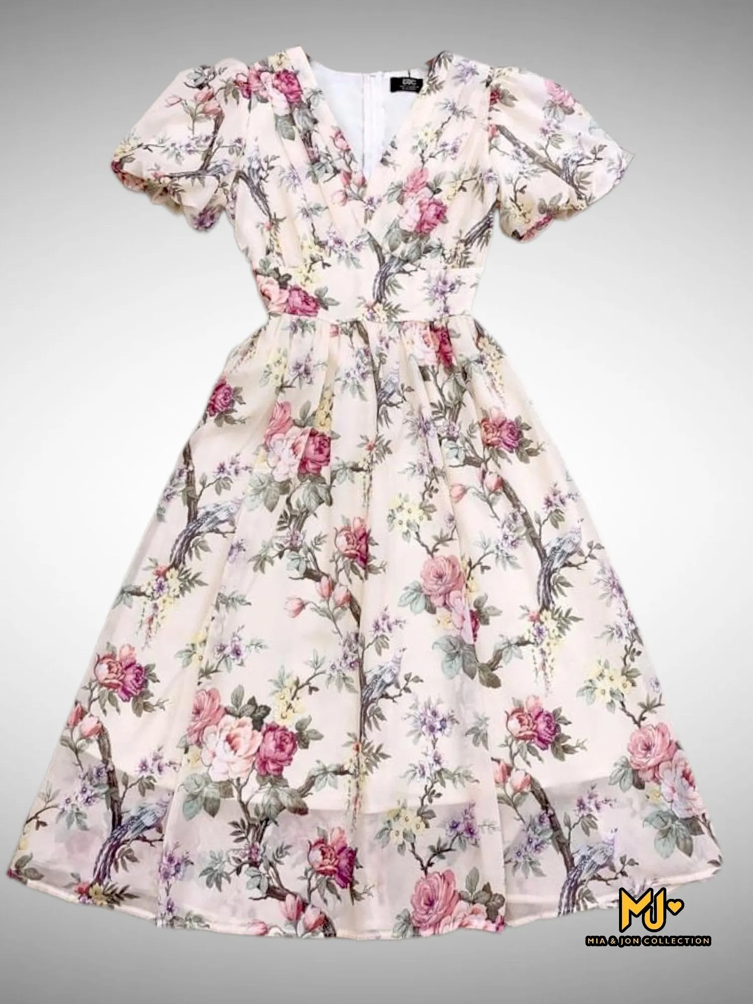 MJV1511 Floral V-Neck Puff Sleeve Fit & Flare Dress