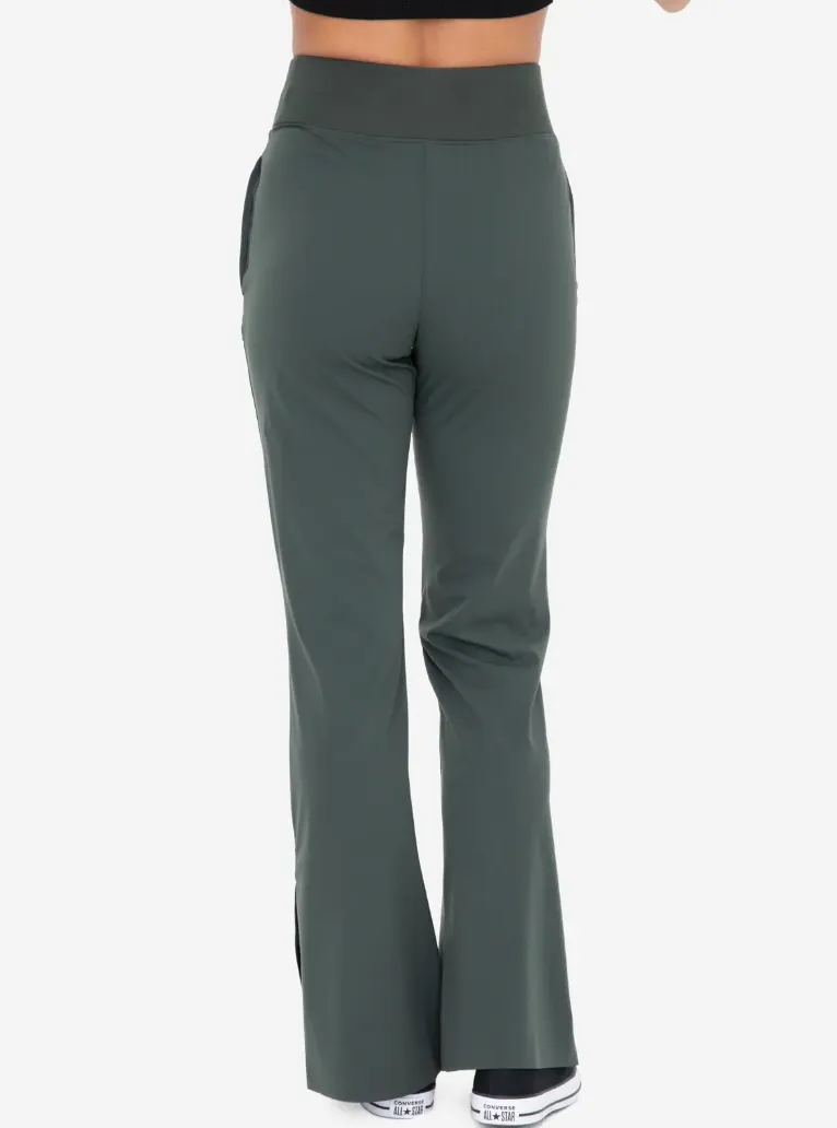 MOB Wide Leg Active Pant