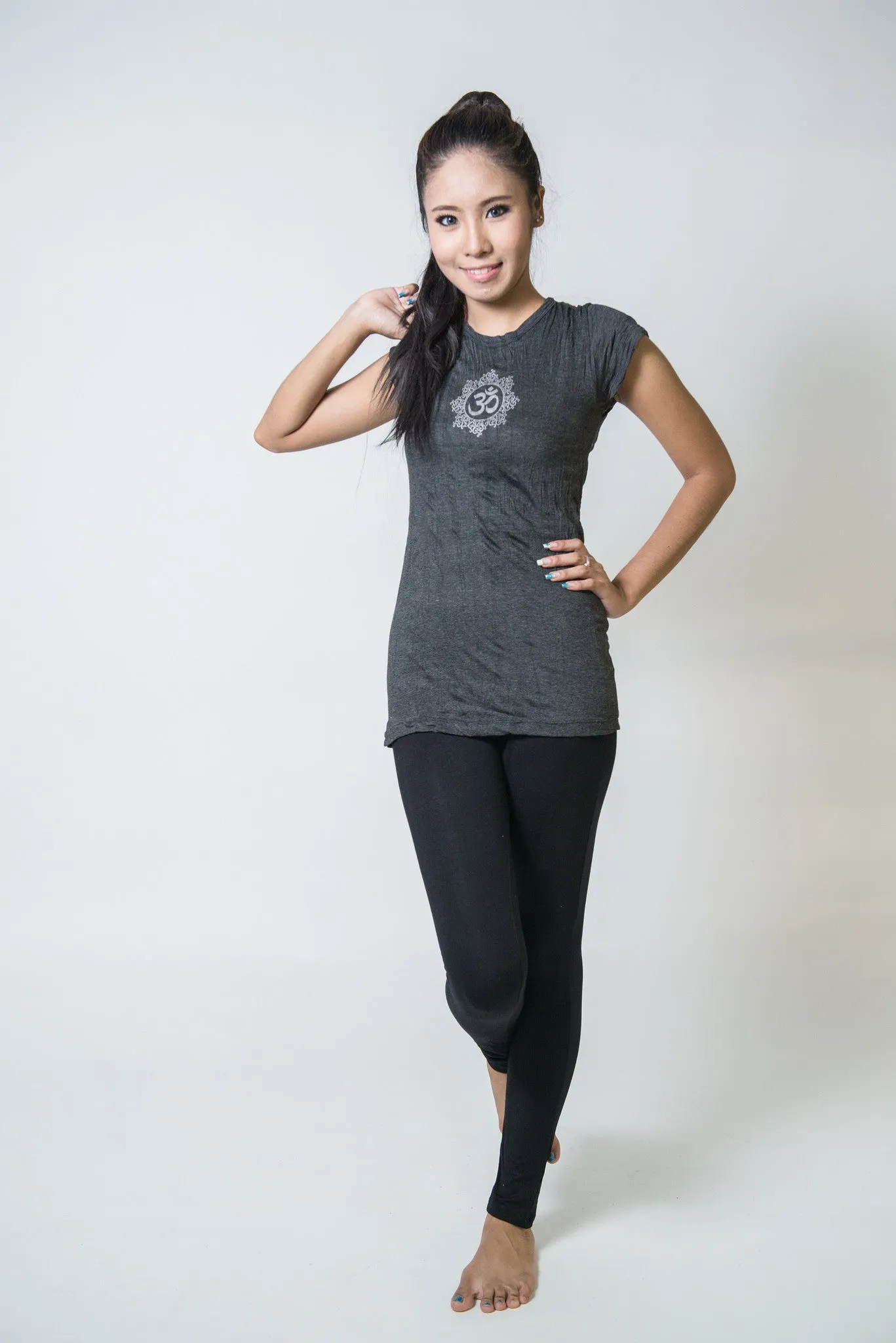 SureDesign Women's Super Soft Tshirt Om Black