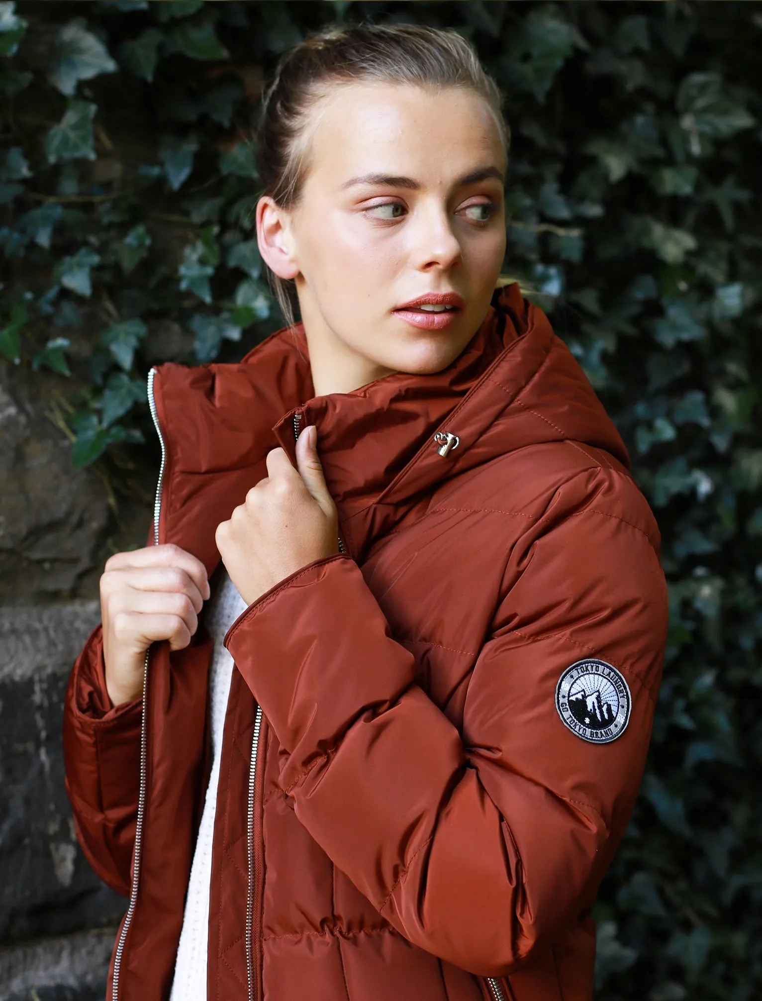 Wookie Quilted Hooded Jacket In Smoked Paprika - Tokyo Laundry